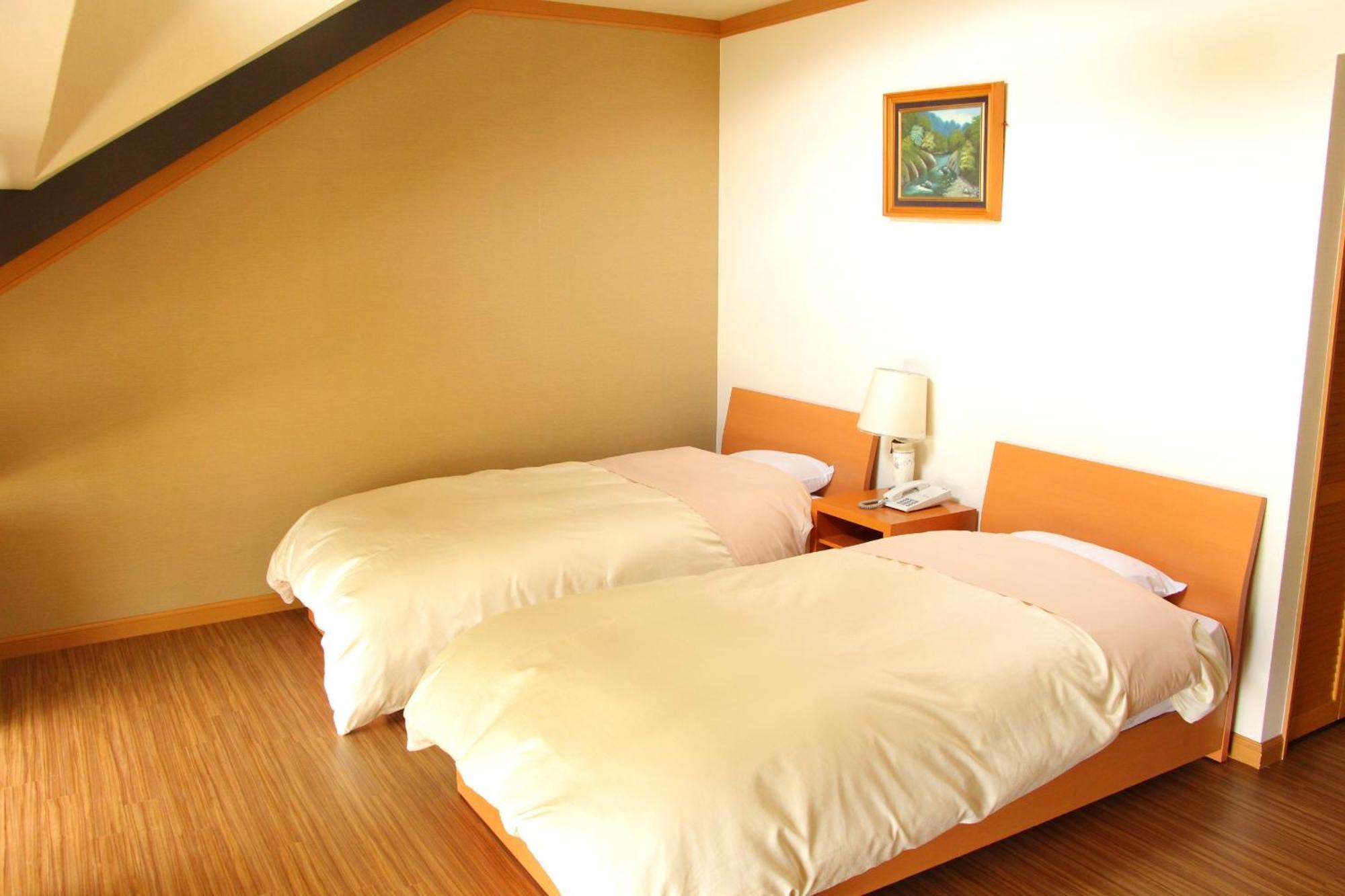 Maruyama Onsen Kojyokan Minamiuonuma Rum bild